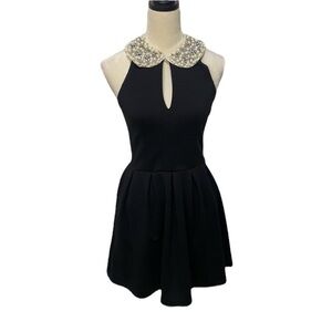 Eight Sixty black fit and flare sleeveless dress with pearl collar Size S
